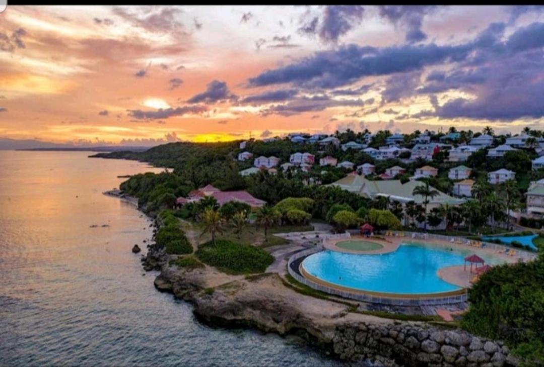 L'Oiseau Du Paradis Vue Mer Studio A Saint Francois A 100 M De La Plage Exterior photo